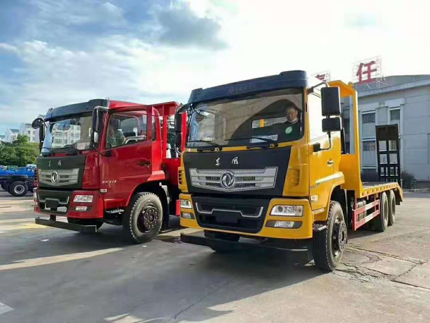 國六東風D17-H后八輪平板車