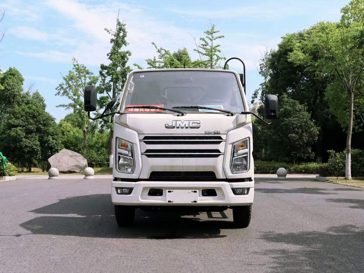 國(guó)六江鈴順達(dá)6方壓縮垃圾車(chē)