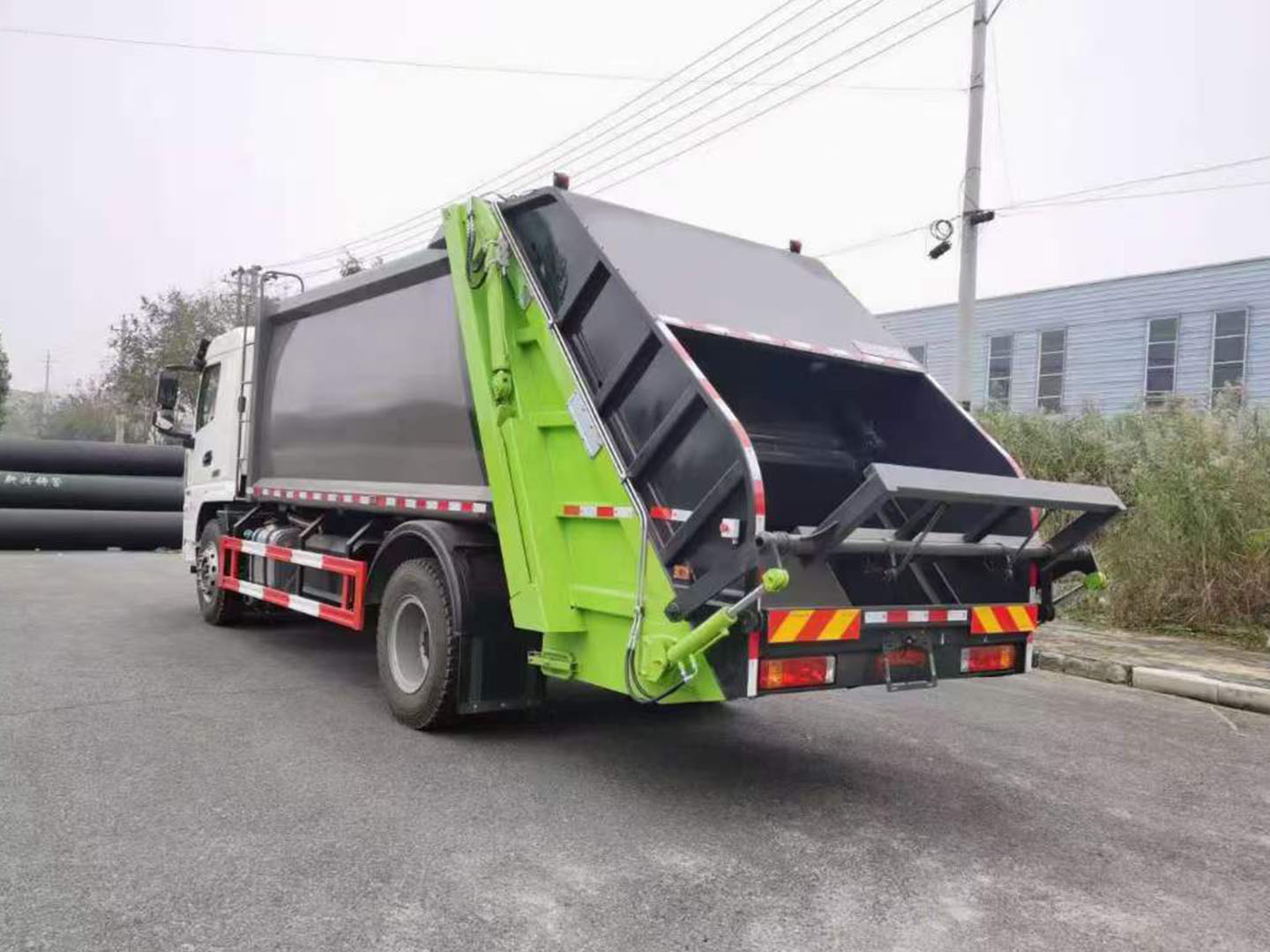 國(guó)六陜汽14方壓縮垃圾車