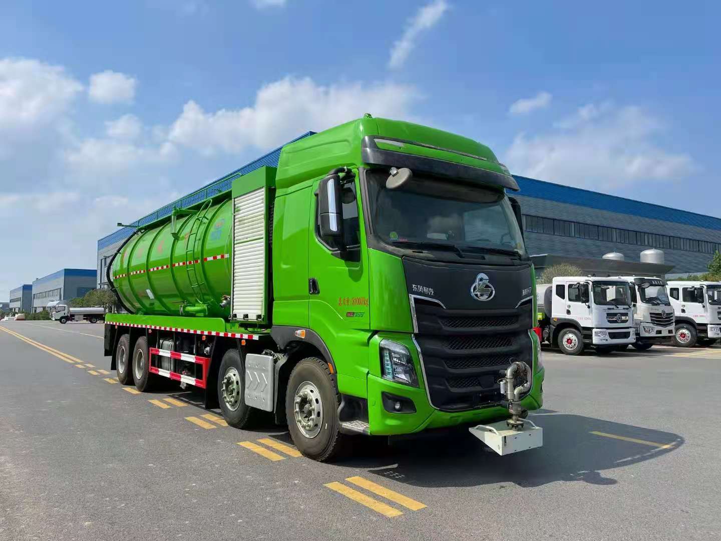 國(guó)六東風(fēng)柳汽乘龍前四后八清洗吸污車(chē)