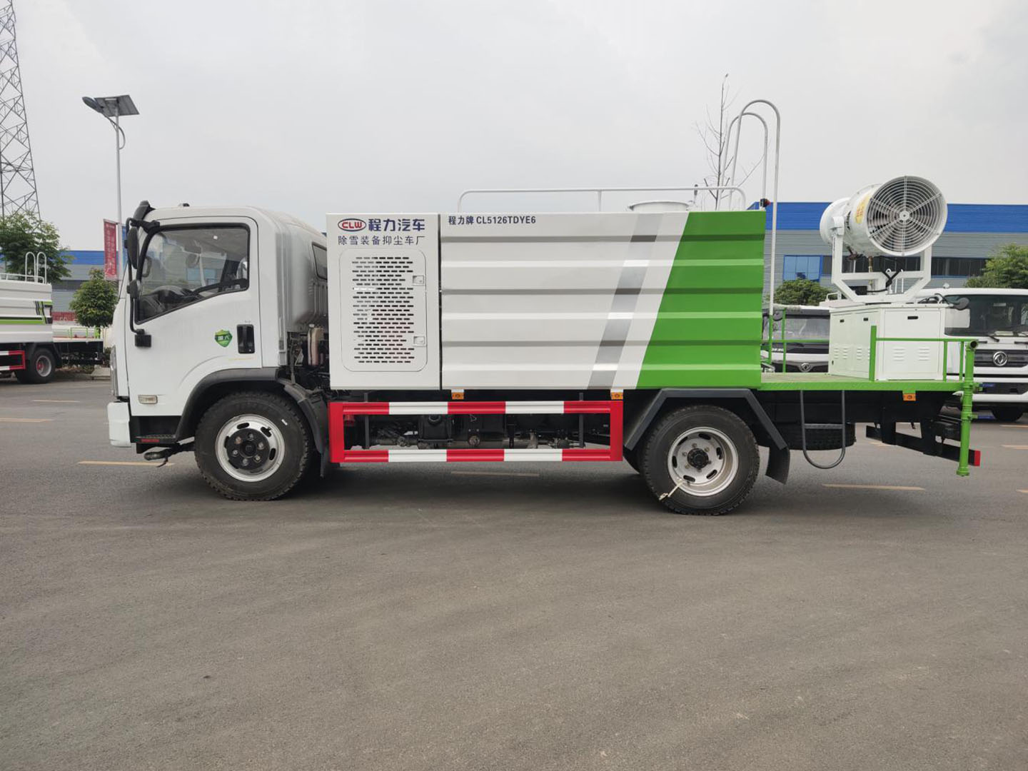 國六東風D7型多功能抑塵車