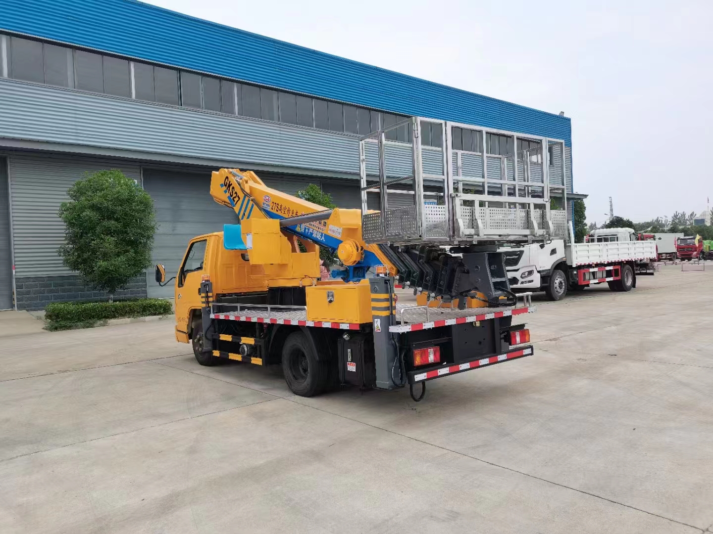 國六東風多利卡26米高空作業車