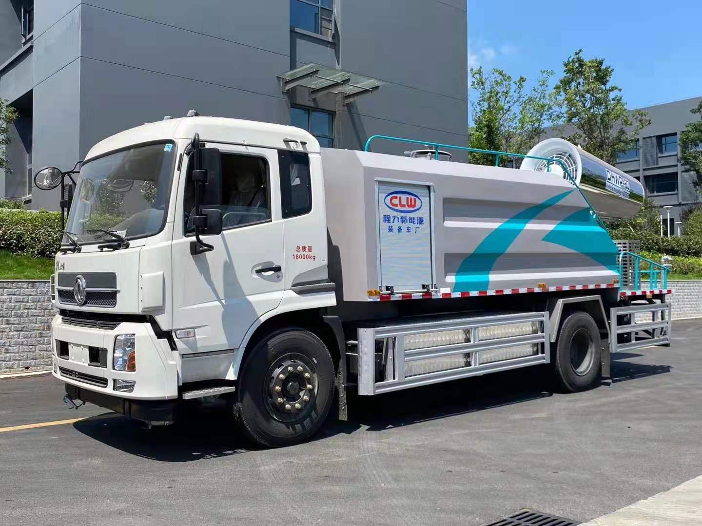 東風天錦純電動高端灑水車