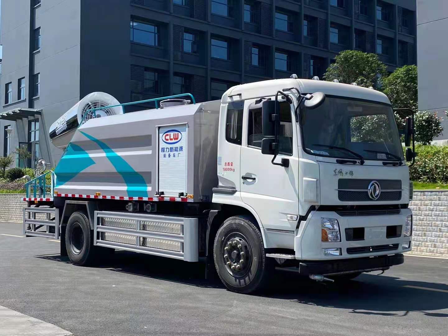 東風天錦新能源純電動80米抑塵車