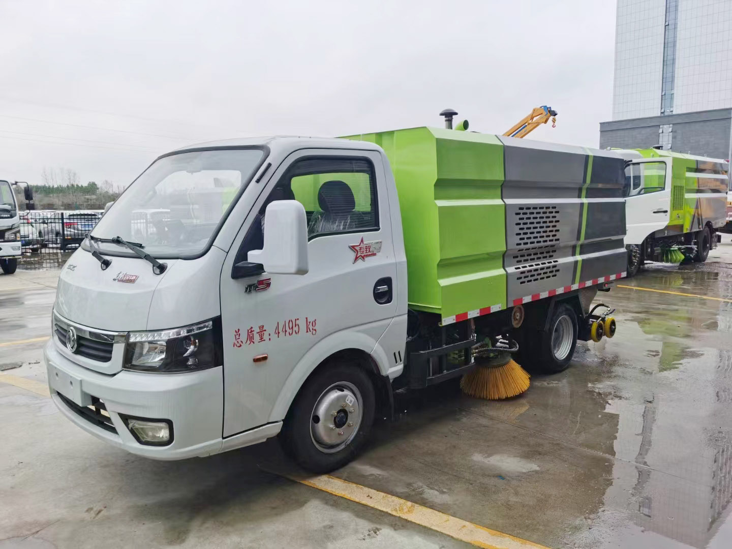 東風途逸洗掃車