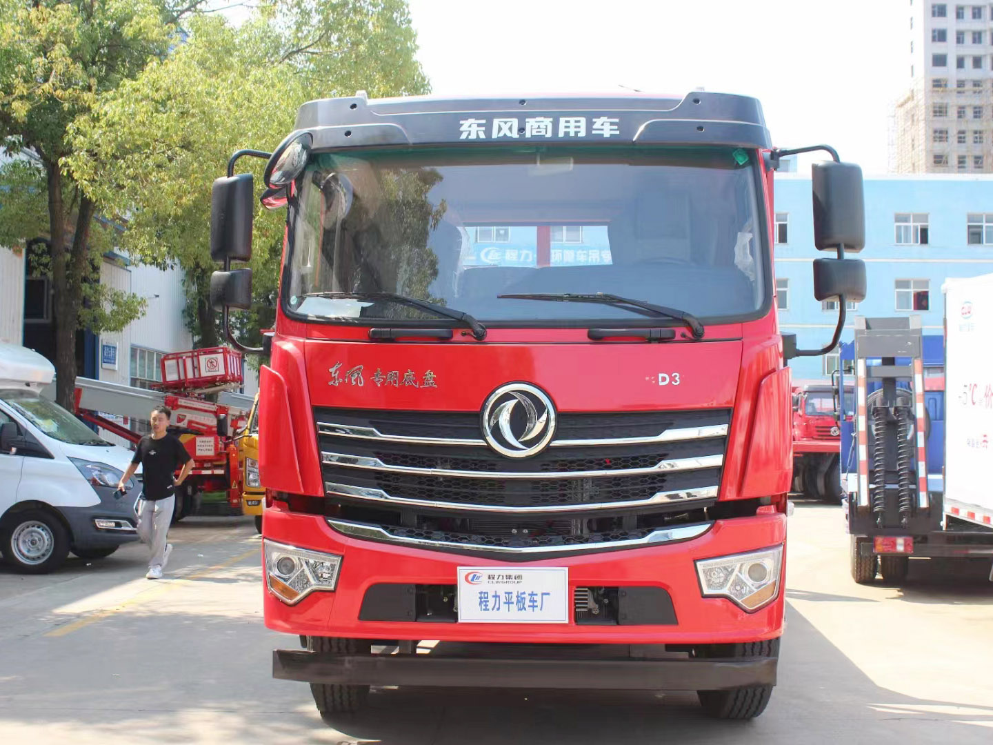 國六東風(fēng)暢行D3單橋平板運輸車