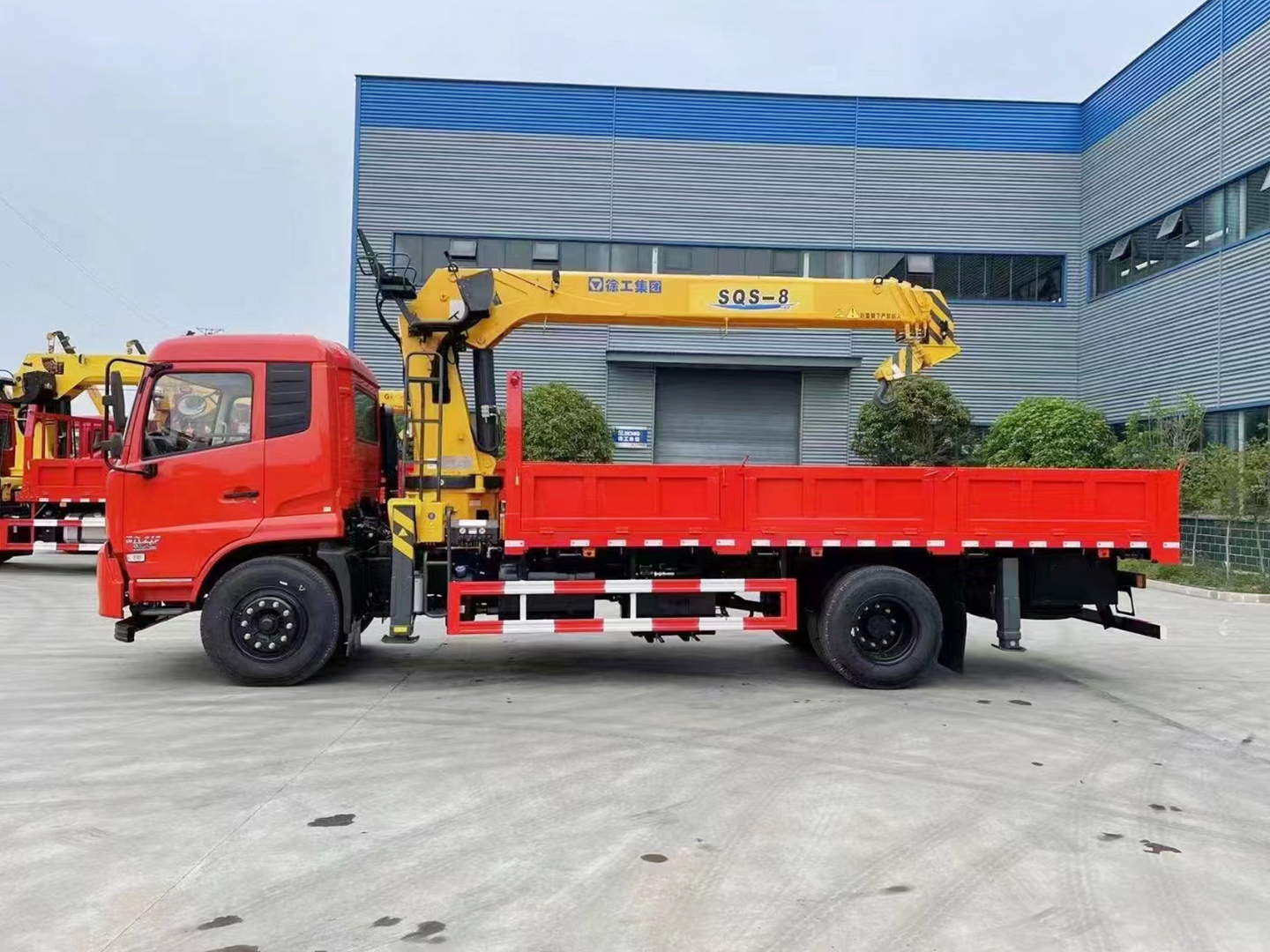 東風(fēng)天錦8噸徐工隨車吊