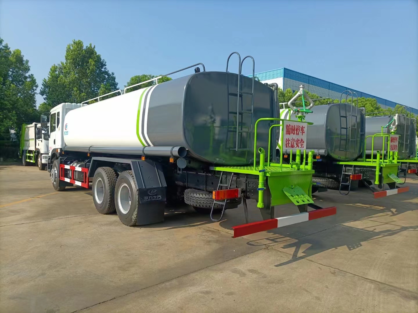 國六東風華神T5后雙橋灑水車