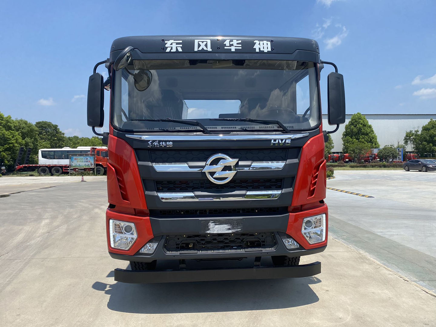 東風華神HV5前四后八平板車