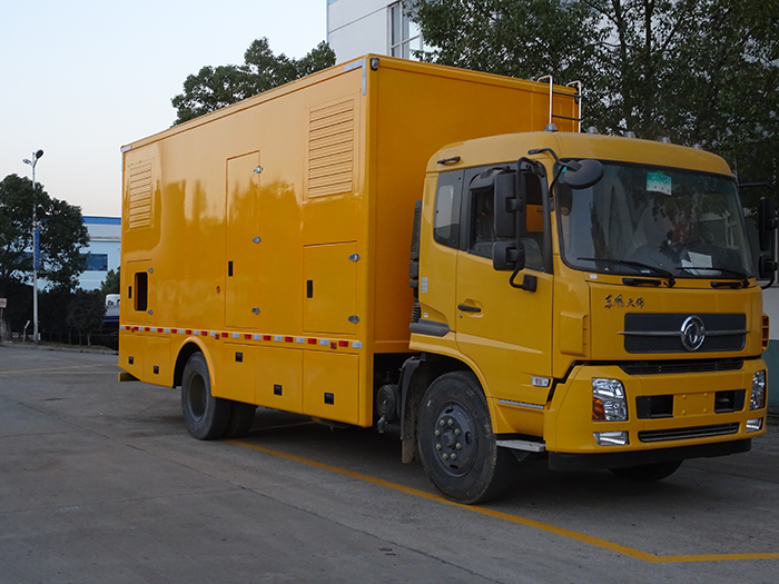 東風天錦移動電源車