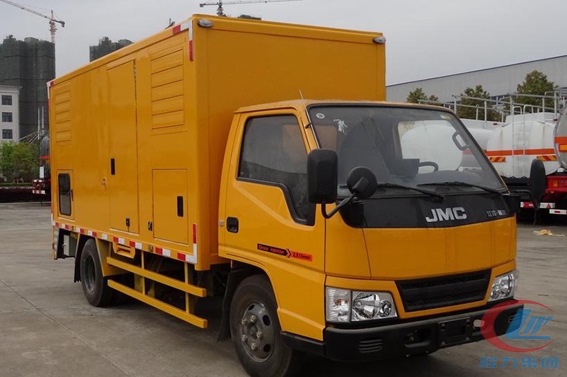 程力集團江鈴小型應急發電車高清圖