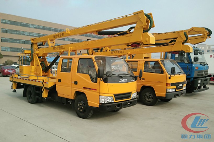 江鈴12-16米高空作業車側面圖