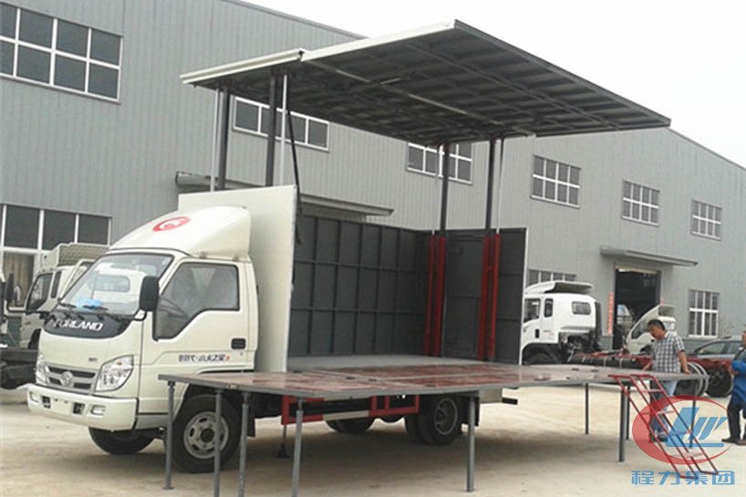 國五領航藍牌舞臺車側面圖