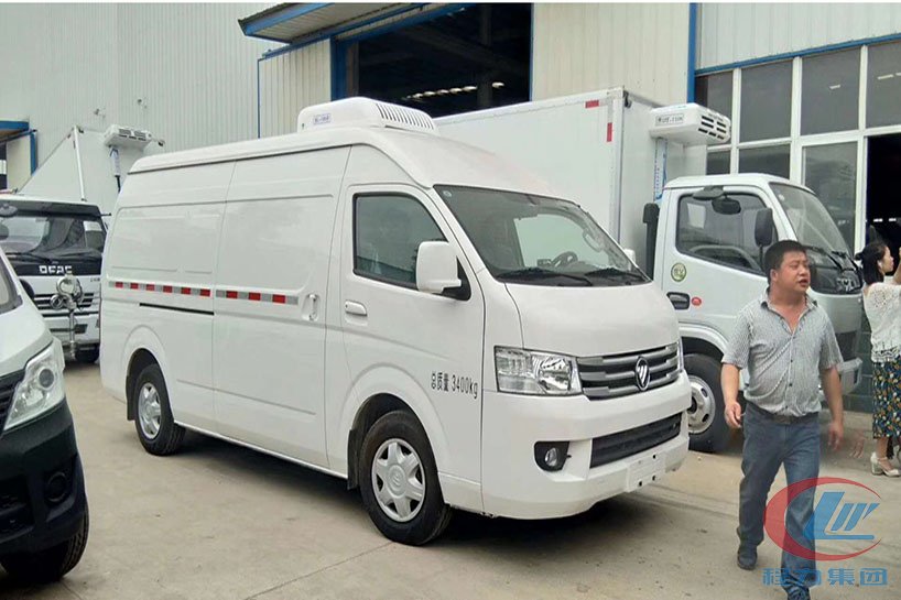 福田G9汽油單排冷藏車側面圖