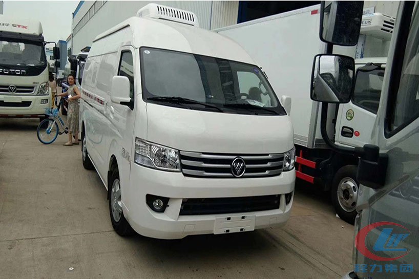 福田G9汽油單排冷藏車側面圖
