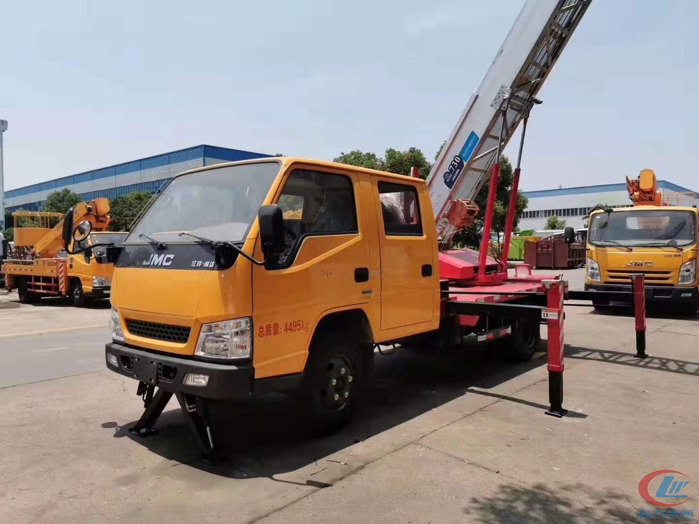 程力集團(tuán)江鈴30米進(jìn)口云梯車