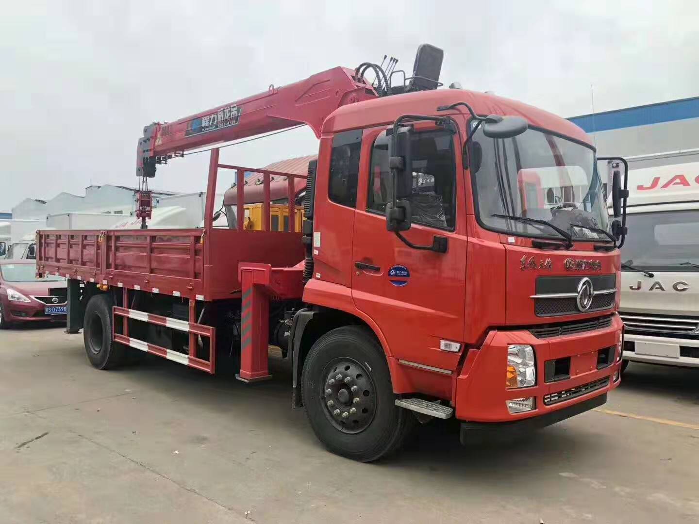 程力東風天錦8噸隨車吊正面圖