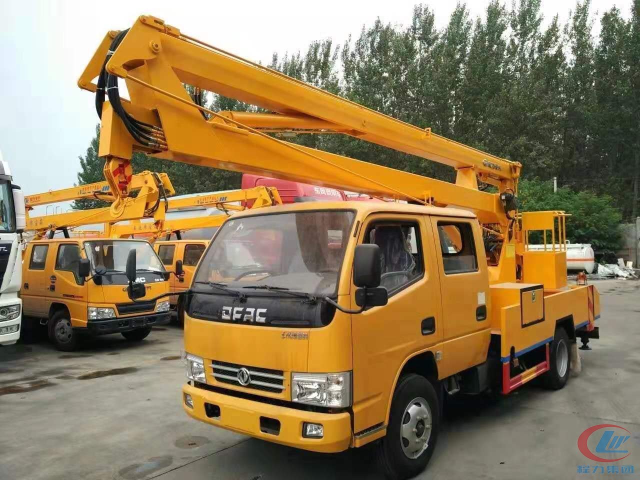 程力集團(tuán)東風(fēng)14米高空作業(yè)車(chē)高清圖